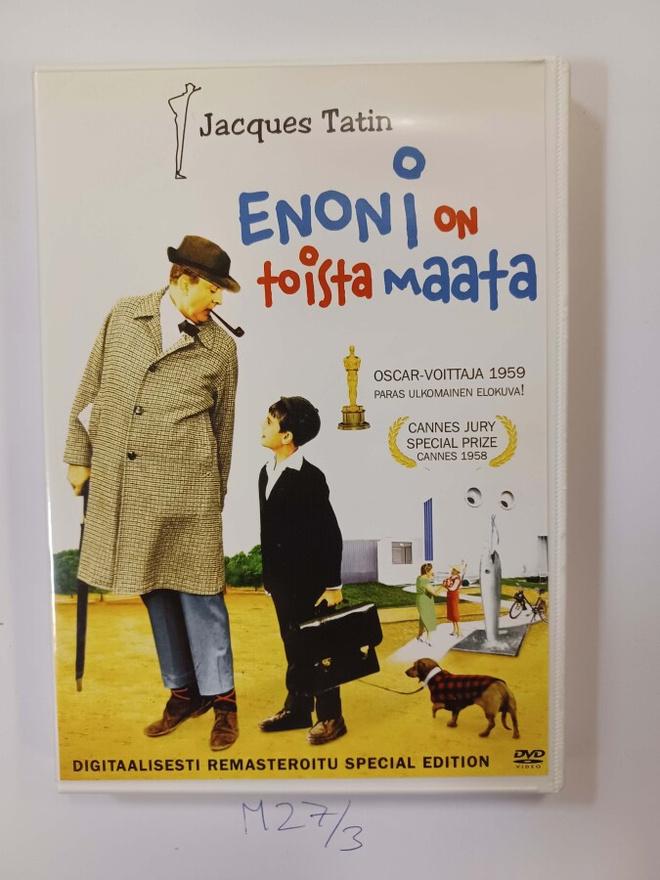 Jacques Tati: Enoni on toista maata