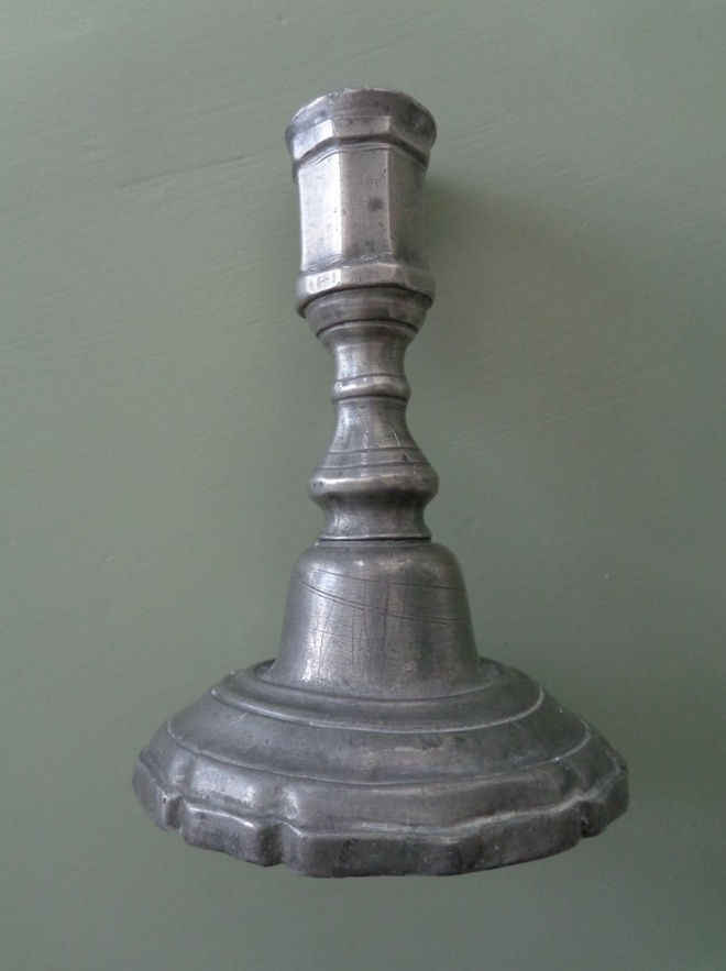 Kynttilänjalka tinaa, 1800-luku