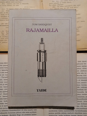 Tom Sandqvist - Rajamailla: essee 1910-luvun New Yorkin...