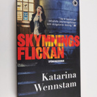 Katarina Wennstam : Skymningsflickan : [spänningsroman] - pikkukuva 1