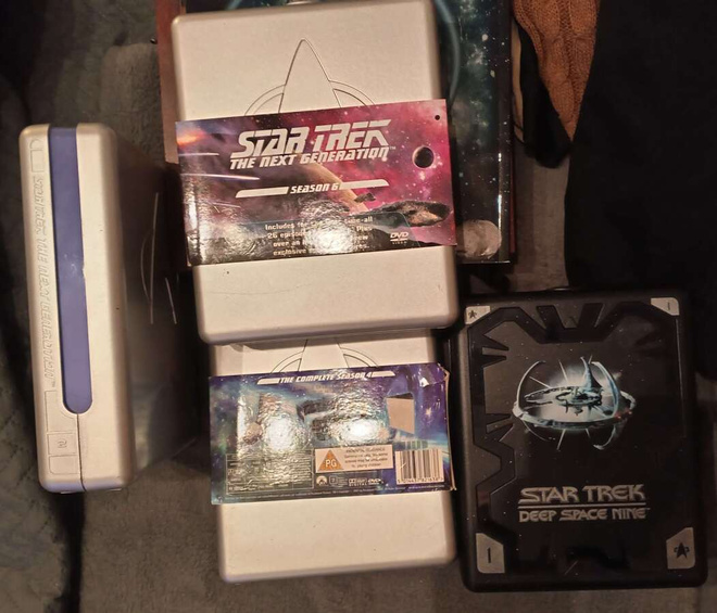 Star Trek bokseja 4kpl