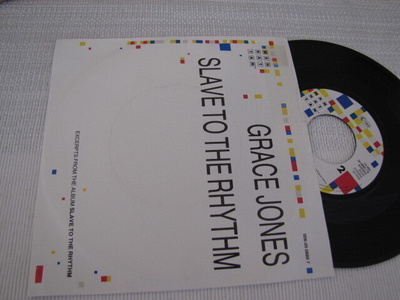 Grace Jones Slave to the rhythm 7 45 hollanti 1985