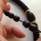 VINTAGE AARIKKA PUISET MUSTAT HELMET - pikkukuva 4