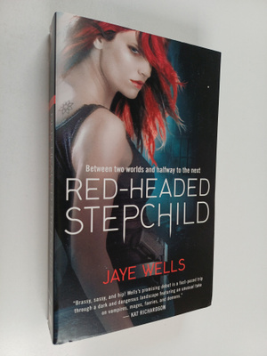 Jaye Wells : Red-Headed Stepchild