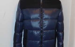Miehelle S - Tommy Hilfiger sini-musta untuvatakki * UUSI