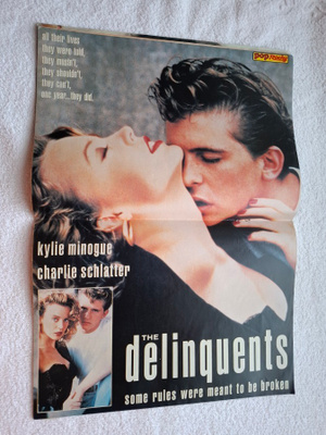 The Delinquents keskiaukeama juliste