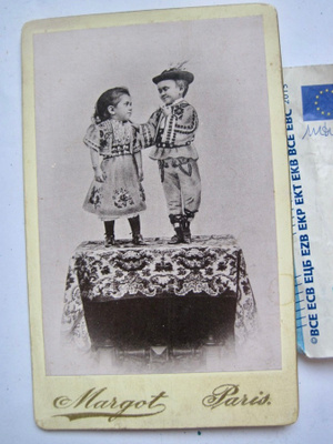 VANHA CDV Valokuva Lilliputit Kääpiot Kansallispuku 1890-l