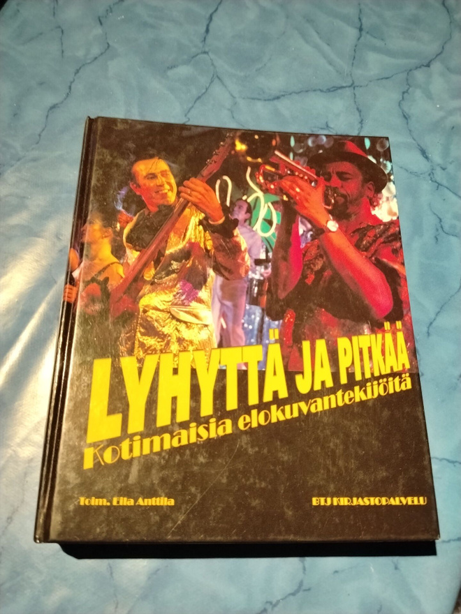 lyhyttä ja pitkää kotimaisisia elokuvantekijä