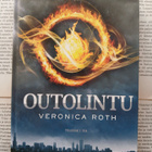 Veronica Roth - Outolintu (sid.) - pikkukuva 1