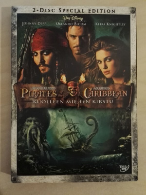 DVD) Pirates of the Caribbean - Kuolleen miehen kirstu _ke1
