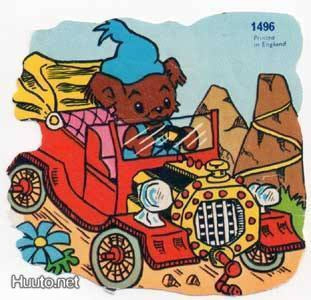 MLP 1496 / BAMSE - Nalle ajaa sinistä avoautoa. 1960-70-l.
