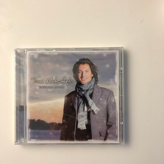Tomi Metsäketo - kuului laulu enkelten