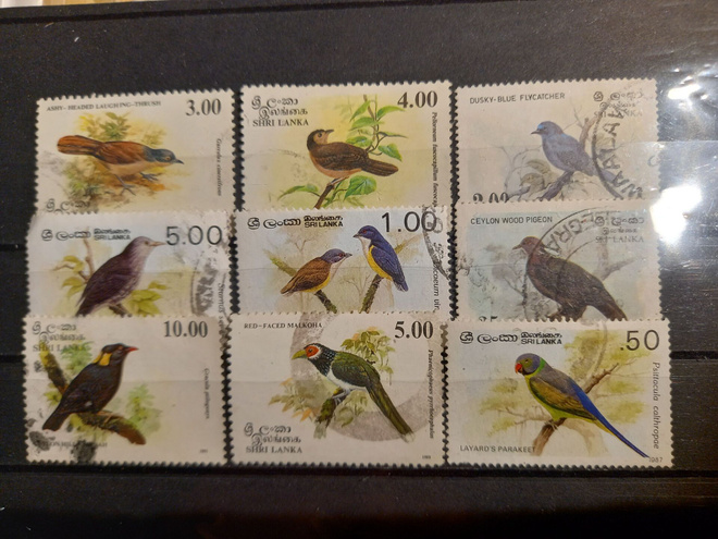 LINNUT eläinaiheiset merkit SRI LANKA o