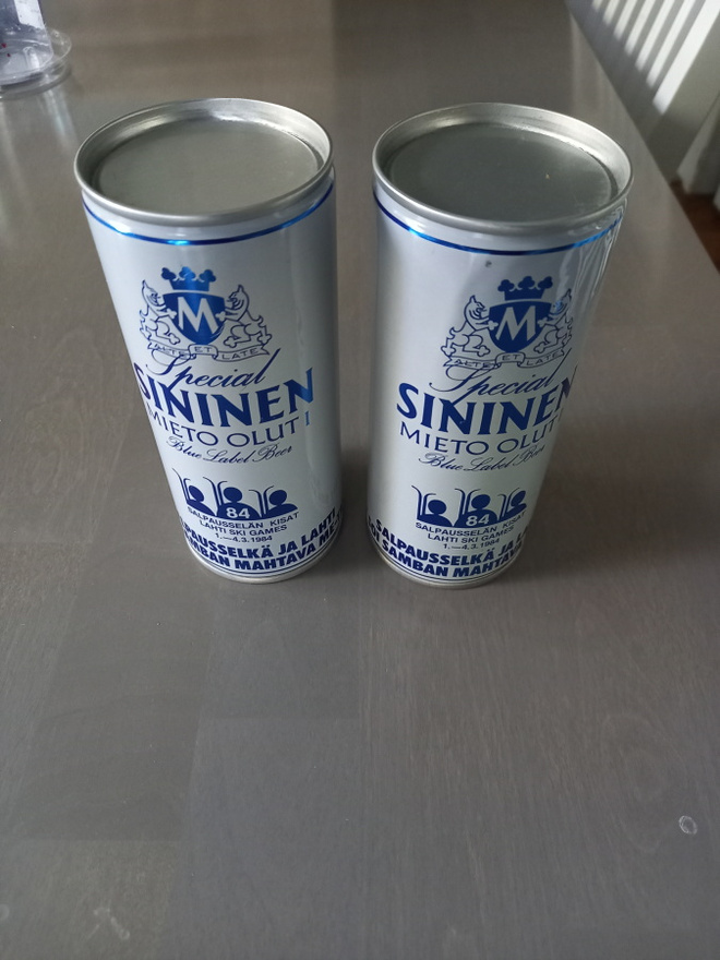 Sininen mieto olut tölkkisoittimet