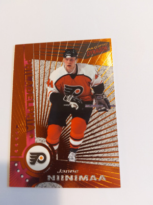 1997-98 Pacific Dynagon Copper #92 Janne Niinimaa