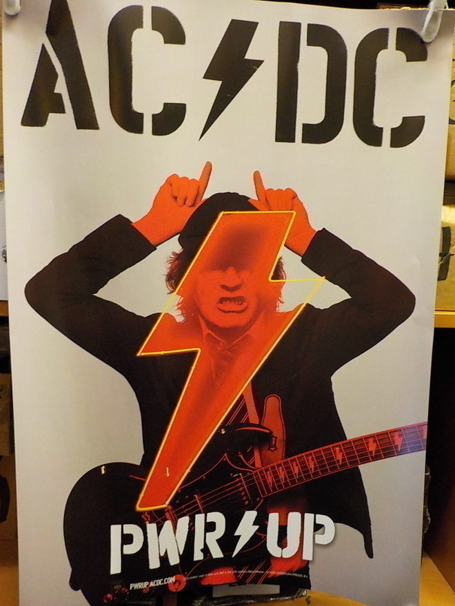 AC/DC POWER UP UUSI PROMO JULISTE 2020