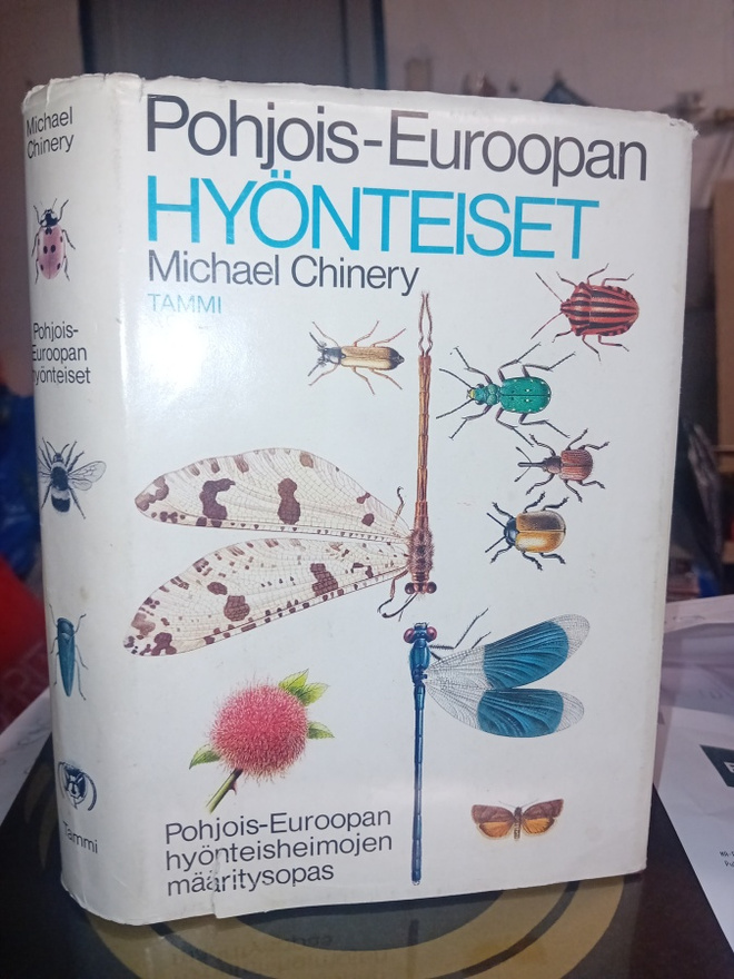 Chinery : Pohjois-Euroopan hyönteiset  ( SIS POSTIKULU )