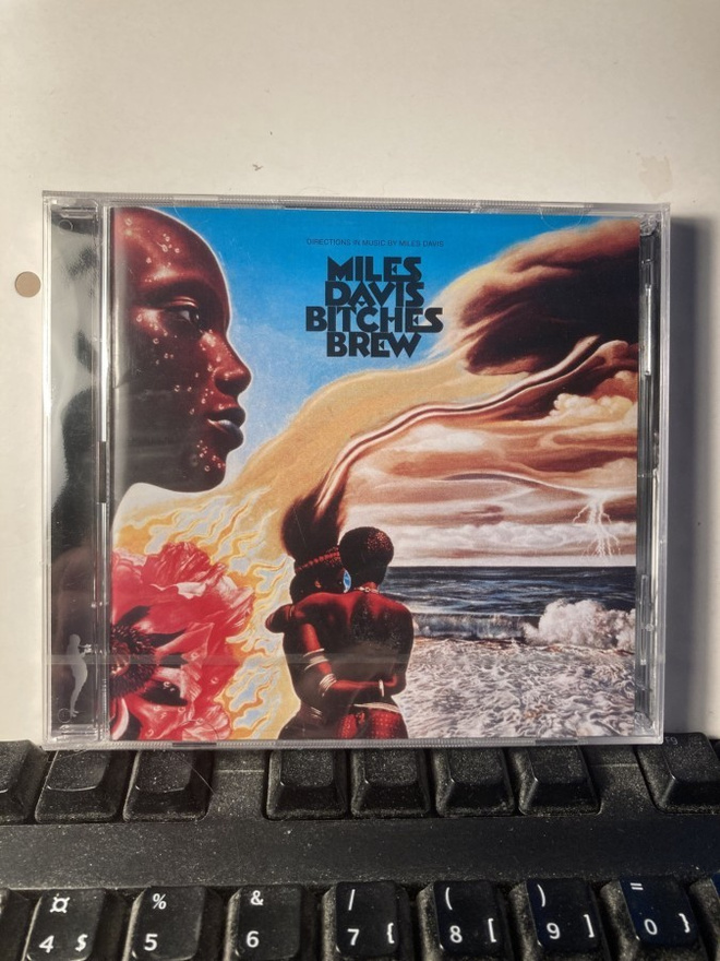 MILES DAVIS: Bitches Brew, CD x 2, rem. & exp., muoveissa