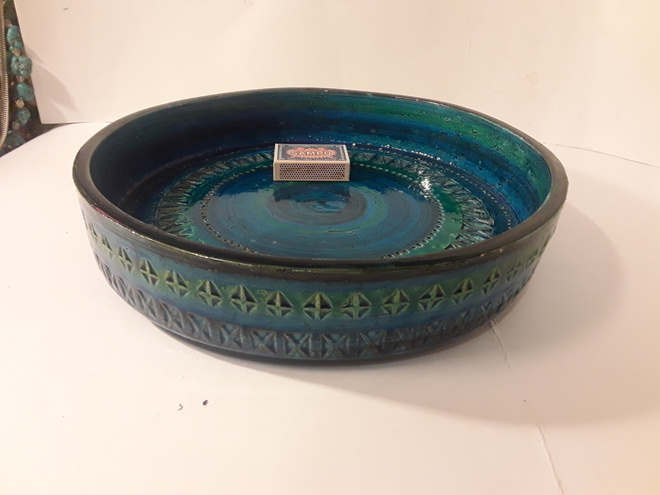 Bitossi, Aldo Londi. Rimini Blue  Ø 28 cm .  Iso vati