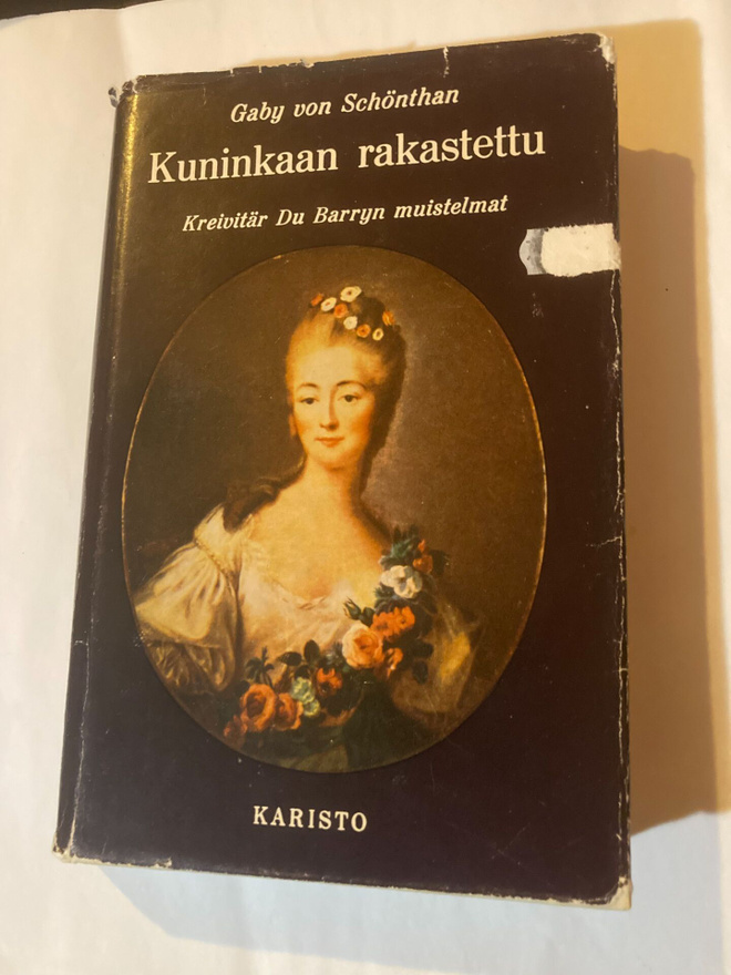 Kuninkaan rakastettu : Kreivitär Du Barryn muistelmat