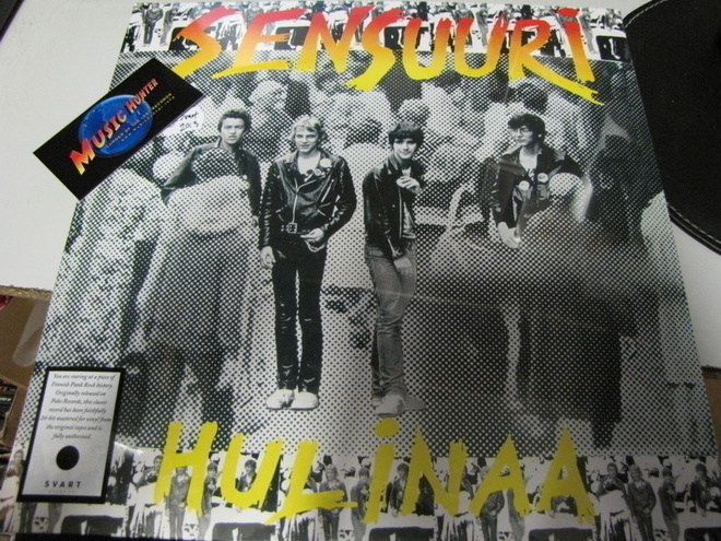 SENSUURI - HULINAA LP SVART 2013 PAINOS UUSI MUOVEISSA+