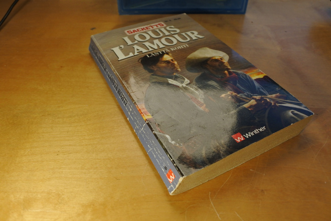 Louis L'Amour: Länttä kohti, pokkari