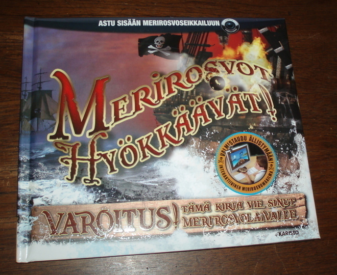 Merirosvot hyökkäävät KIRJA + CD