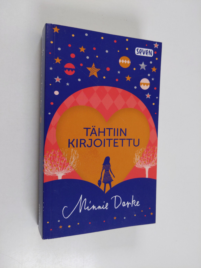 Minnie Darke : Tähtiin kirjoitettu