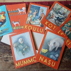Aapiskukon kuva- ja satusalkku , Kouluaitta - pikkukuva 2