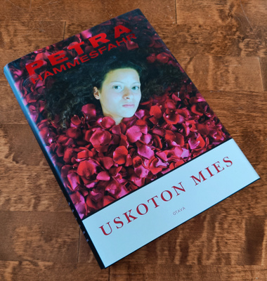 Petra Hammesfahr: Uskoton Mies
