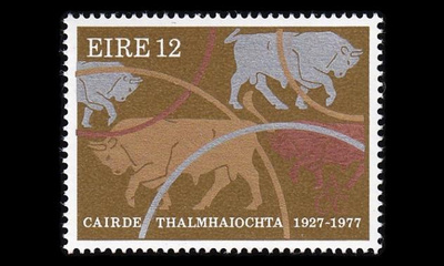 Irlanti 369 ** Maatalousluottoyhdistys 50v (1977)