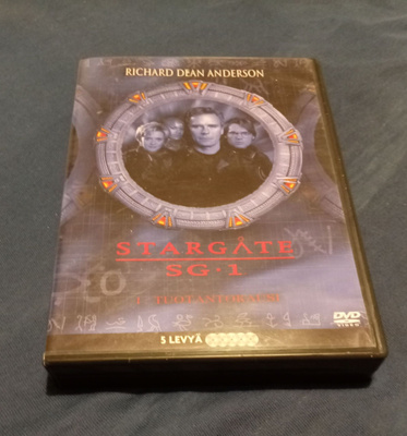 Stargate SG-1 kausi 1