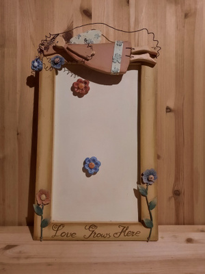 Enkeli magneettitaulu kukkamagneetein