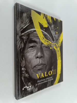 Kati Mikkola ym. : Valo : Lukion uskonto : 3 kurssi