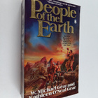 W. Michael Gear ym. : People of the Earth - pikkukuva 1