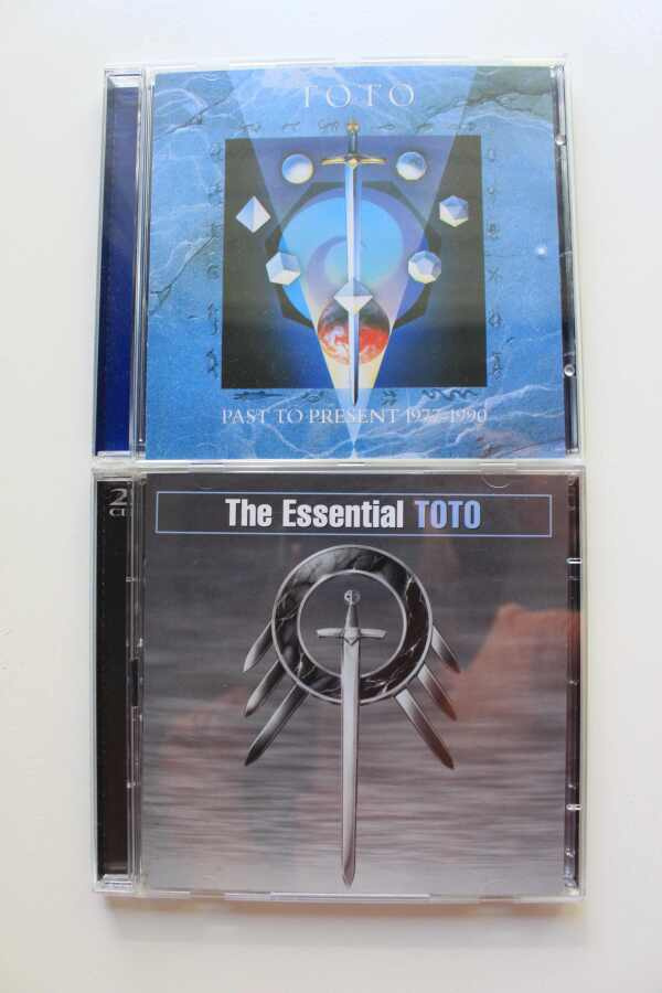 TOTO CD -levyjä 2 kpl (toinen tupla-cd)