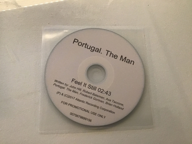 Portugal. The man . Feel it still promo CDS single