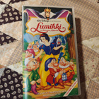 Lumikki ja Seitsemän Kääpiötä (VHS) (Disney) - pikkukuva 1