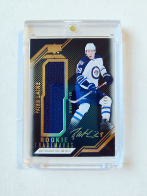 Patrik Laine - 16-17 UD Black Rookie Trademarks Auto Relics