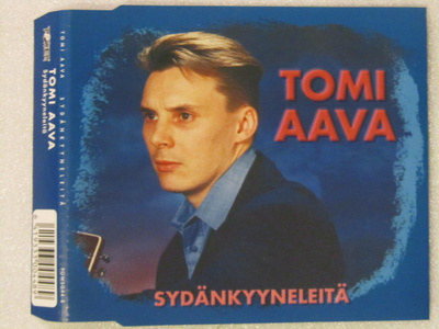 Tomi Aava • Sydänkyyneleitä CD-Single