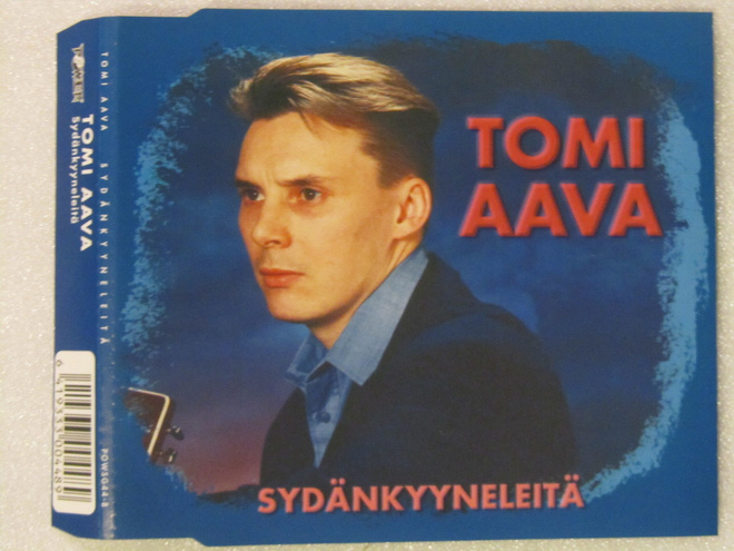 Tomi Aava • Sydänkyyneleitä CD-Single