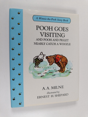 Alan Alexander Milne : Pooh Goes Visiting