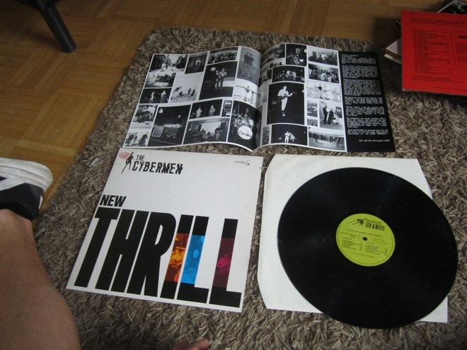 The Cybermen  – New Thrill + liite