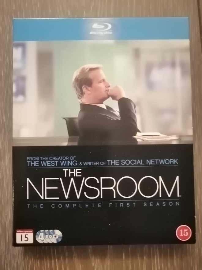 Newsroom, kausi 1