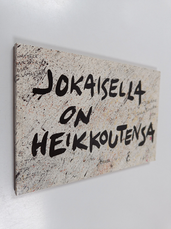 Pirkko-Liisa (toim.) Perttula : Jokaisella on heikkoutensa