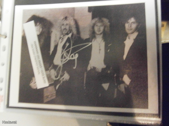 DESPERADO B/W PROMOKUVA DEE SNIDER  NIMMARILLA