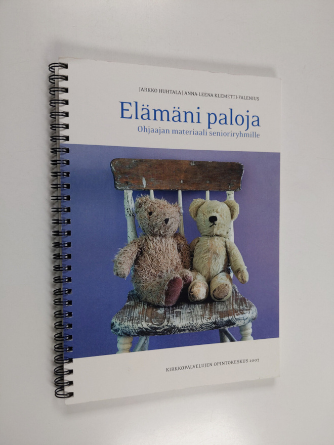 Jarkko Huhtala : Elämäni paloja : ohjaajan materiaali sen...