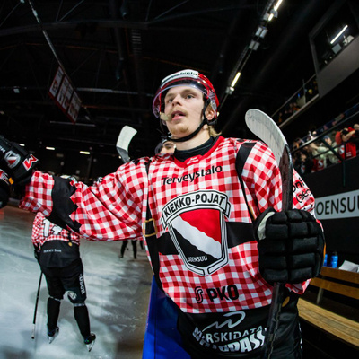 #82 Hult Oskari | Kiekko-Pojat