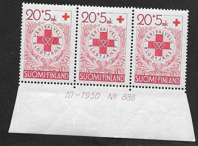 Punainen risti 195120+5mk (LAPE 3x394) ** numerorivilö