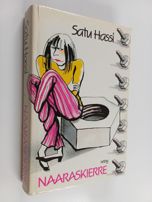 Satu Hassi : Naaraskierre